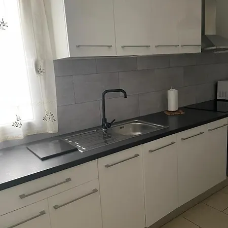 Carlota Ii Apartmán *